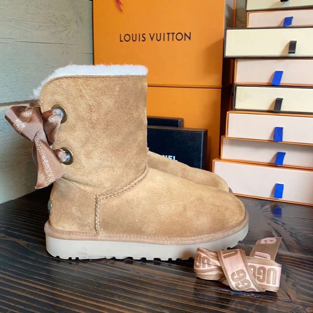 Ugg Bailey Bow short boots